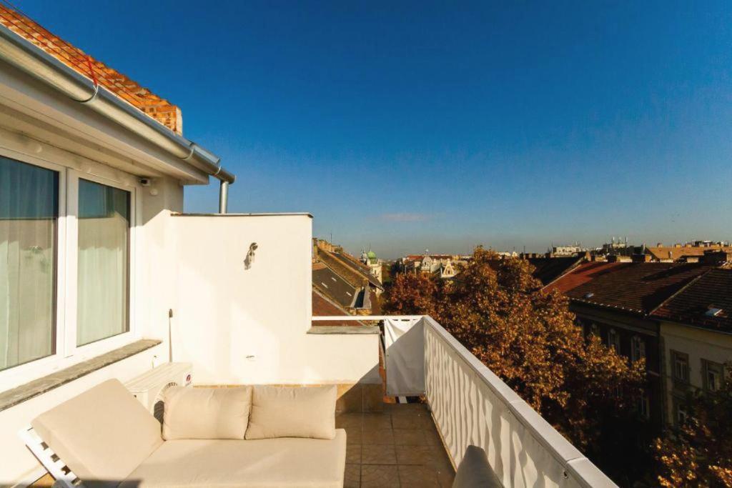 Podmaniczky Terrace Retreat With Ac Apartment Budapest Exterior photo